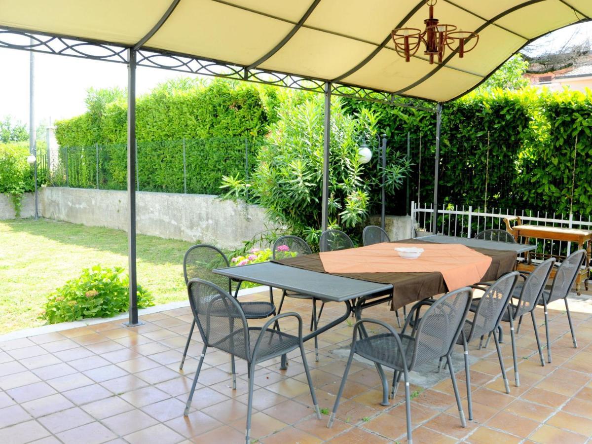 Belvilla By Oyo Porto Quarantaquattro Lazise Esterno foto