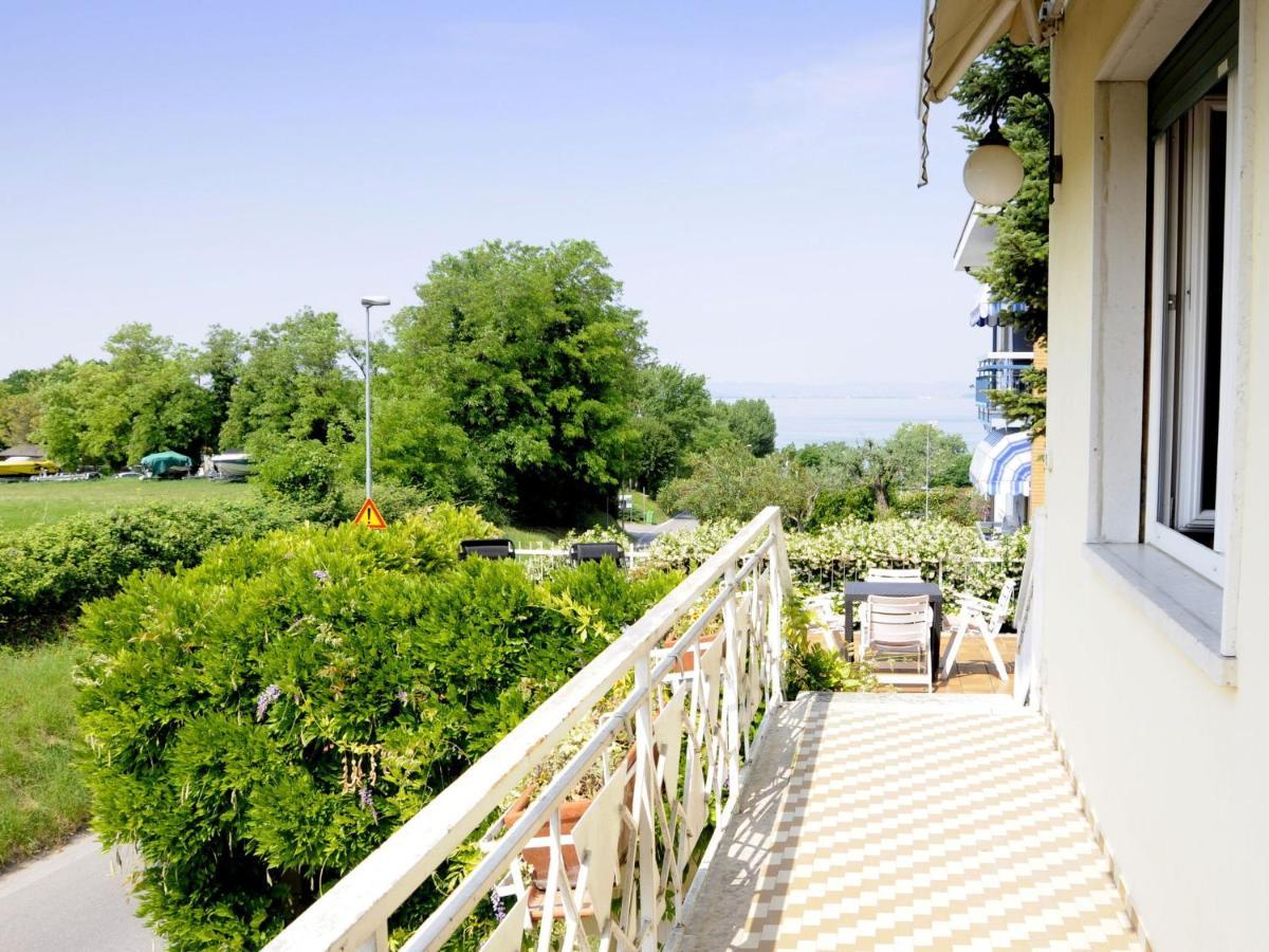 Belvilla By Oyo Porto Quarantaquattro Lazise Esterno foto
